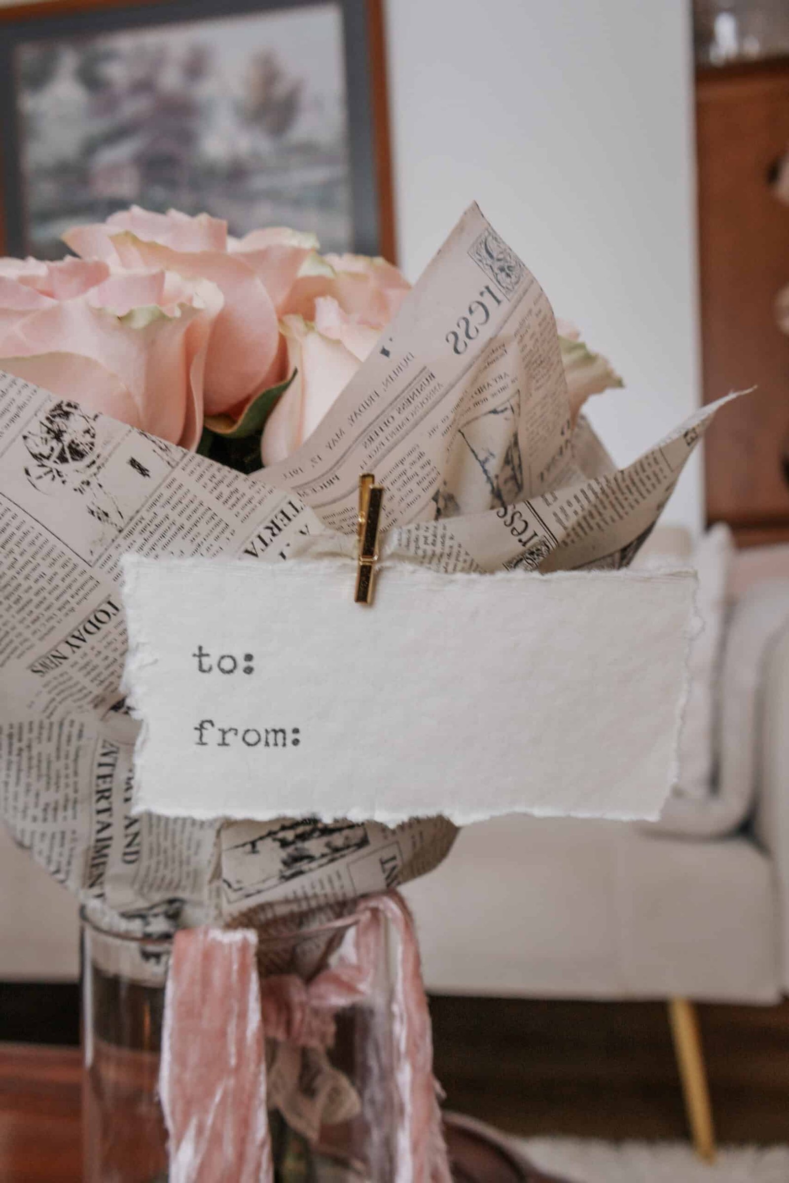 VALENTINE ROSE BOUQUETS - Image 2